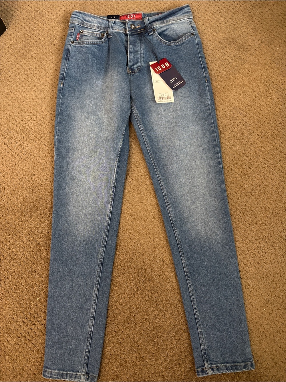 ICON Women's Midwash Skinny Jeans - Light Blue Denim imported